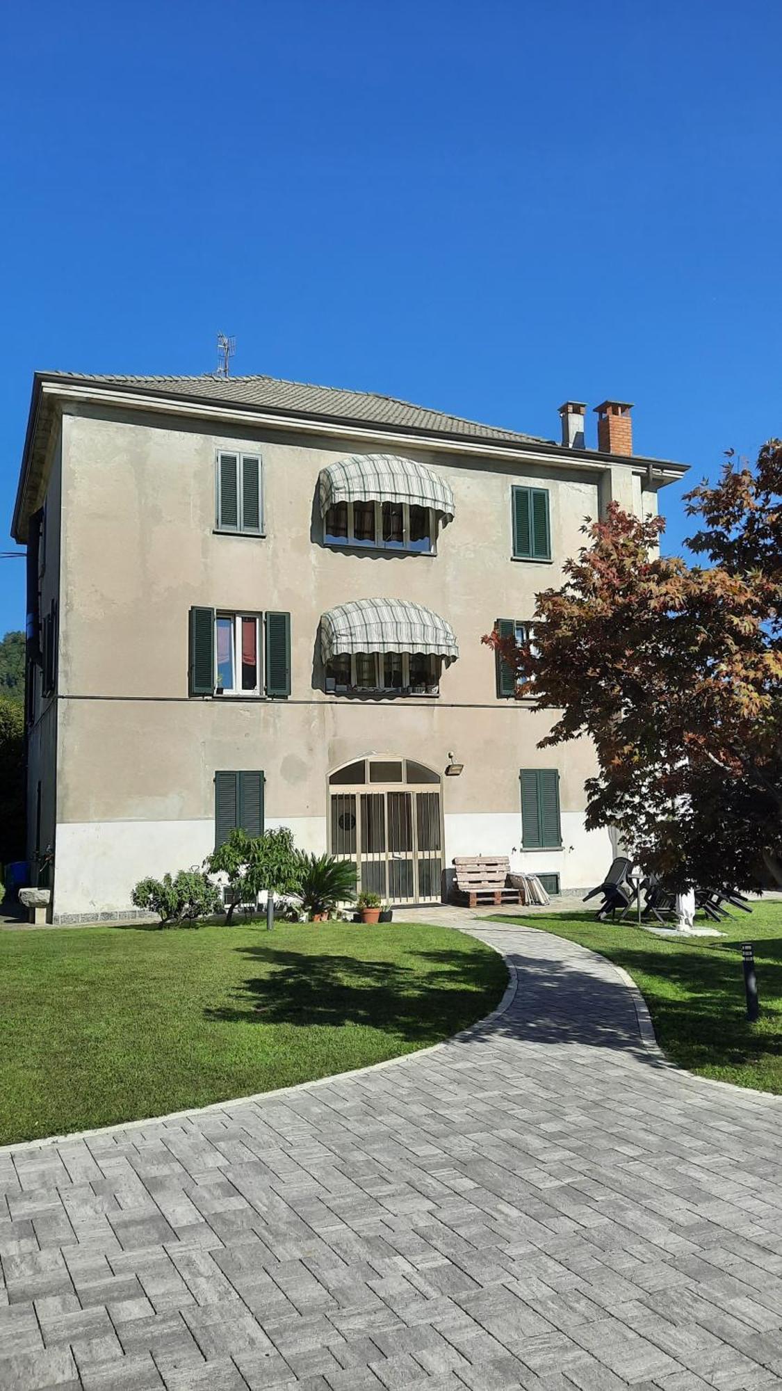 Lago Maggiore, Leggiuno, Ampio Appartamento Eksteriør bilde